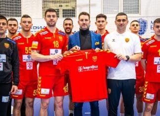 Александар Стефанов финансиски ја поддржа македонската репрезентација пред настапот на СП! (ФОТО)