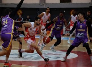 Феникс 2010 без проблеми до победа над Вардар