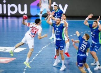 И Исланѓаните лути на судењето: Хрватска играше со девет на седум…