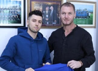 Нафиу во дресот на косовски Феризај