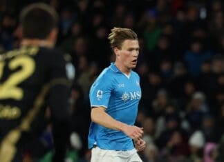 Наполи ја реши Верона и се врати на првото место