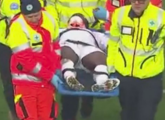 Ужас: Фудбалер на Фиорентина колабираше на теренот!(ВИДЕО)