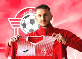 Работнички се пофали со Медин Бајрами! (ФОТО)