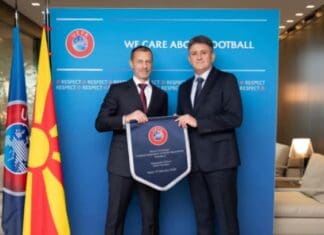 Претседателот Масар Омерагиќ во официјална посета на УЕФА