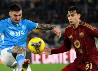 Рома во самиот финиш ремизираше со Наполи