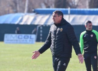 Секоја чест за Седлоски: Ова е серијата на Вардар од 13 меча без пораз! (ФОТО)