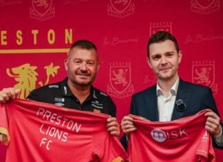 Министерот Муцунски гостин на ФК Престон Лајонс во Австралија