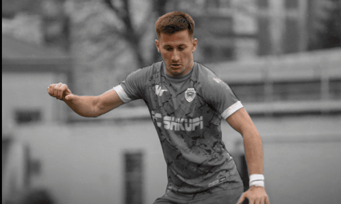 Andrej Lazarov slka Skupi