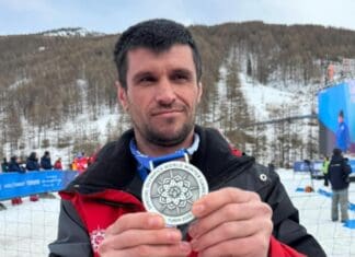 Албан Бајрамовски со сребрен медал во машка конкуренција на Специјалните Олимписки игри во Торино