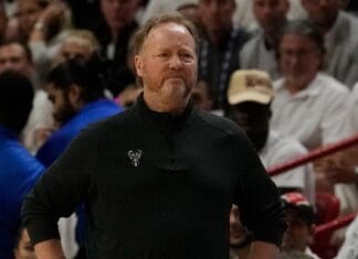 Феникс на крајот на сезоната ќе го отпушти Буденхолцер