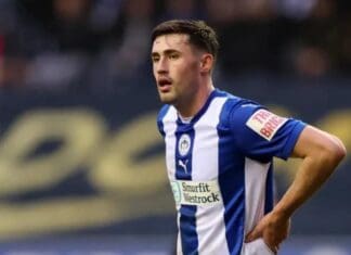 Синот на Џејми Карагер одлучи да игра за Малта!