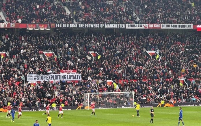 man utd fans 1958