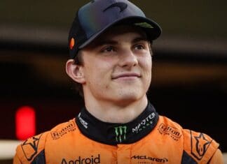 Пјастри ќе вози за Мекларен до 2028 година