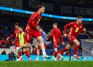 Летот од Кардиф ќе доцни: Велшаните од авион на тренинг на Националната арена