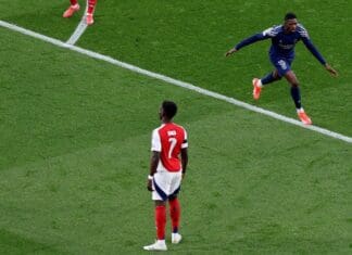 ЛШ ПОЛУВРЕМЕ: Дембеле за водство на ПСЖ, Арсенал се пробуди во финишот (ВИДЕО)