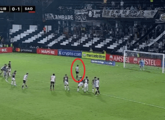 Еден од најлошо изведени пенали во историјата на фудбалот: Не зеде залет, па се посрамоти (ВИДЕО)