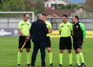 Скандалозно: Од Гостивар пред мечот се заканиле дека ќе напуштат! (ФОТО)