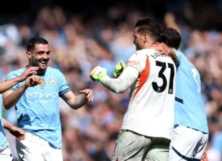 Како гром од ведро небо: Едерсон го напушта Сити, позната е неговата замена