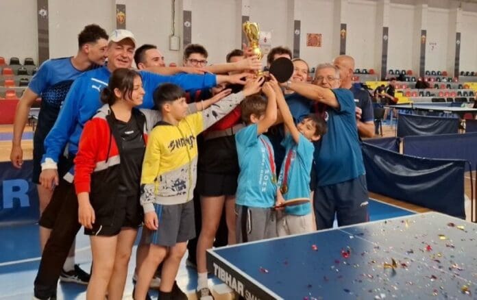 10 60 AS Gjorce Petrov