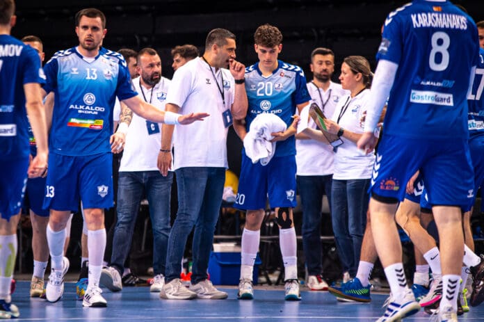 AEK-Alkaloid FINALE 1 18.05.2025-9447