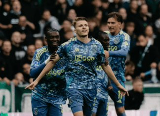 Неверојатно: Ајакс прими гол во 90+9.минута и веројатно ја загуби титулата! (ВИДЕО)