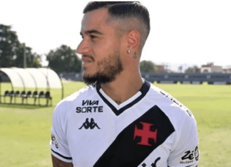 Лудило: Кутињо дава изјава, а во позадина се слушаат рафали и пукотници! (ВИДЕО)