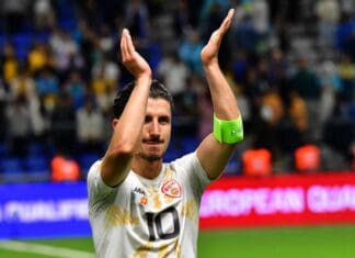 Енис Барди: Само вака да продолжиме, горд сум на овие момци!