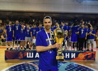 Дамјан отвори болна точка: Очекувам да играме во топли сали!