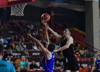 Илиевски дополнително ги повика Ташовски и Стојановски