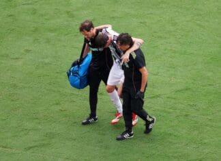 Проблем за Јуве, Савона паузира еден месец