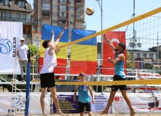 Почна БП во одбојка на песок: Нашите двојки поразени во првите настапи