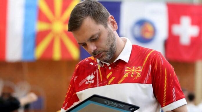 Пауновиќ повеќе не е селектор на одбојкарките