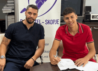 Петар Николоски потпиша тригодишен договор со Бутел! (ФОТО)