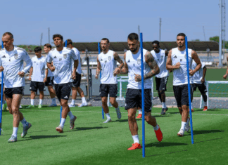 Ерменски тим кој загуби од Челзи со рекордни 8-0 го „пецна“ ПСЖ