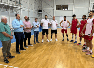 Министерот за спорт Борко Ристовски им посака среќа на кошаркарите (ФОТО+ВИДЕО)