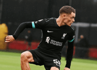 Вирц со деби за „Редси“, Дарвин со хет – трик!