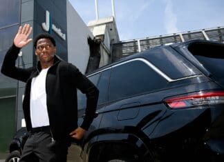 Сега е веќе јасно, Дејвид е замената за Влаховиќ во Јуве