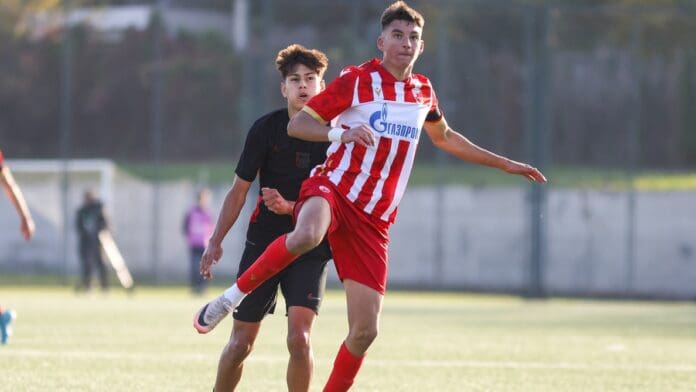 20241106dtU19CzvBar39-Cropped (1)