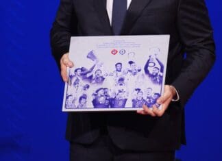 УЕФА со специјална награда за Челзи