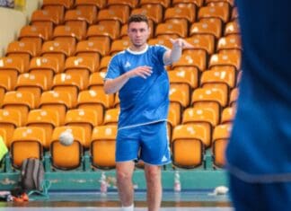 Јагуриновски се повреди, го чека подолга пауза