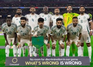 Селекторот на С. Арабија со список од 27 играчи за тестот со Македонија