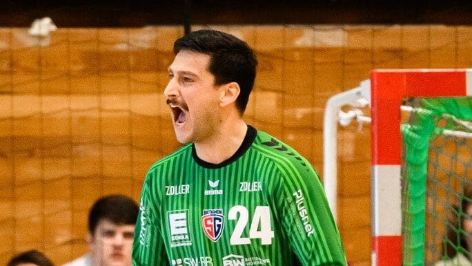 Македонецот со 20 одбрани: Томовски со уште една фантастична партија!