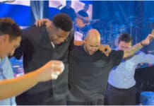 Грците ја славеа бронзата: „Сиртаки“ во изведба на Јанис Адетокумбо и Спанулс (ВИДЕО)