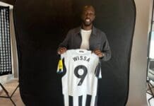 Виса е новата „деветка“ на Њукасл, се чека Ливерпул да го претстави Исак