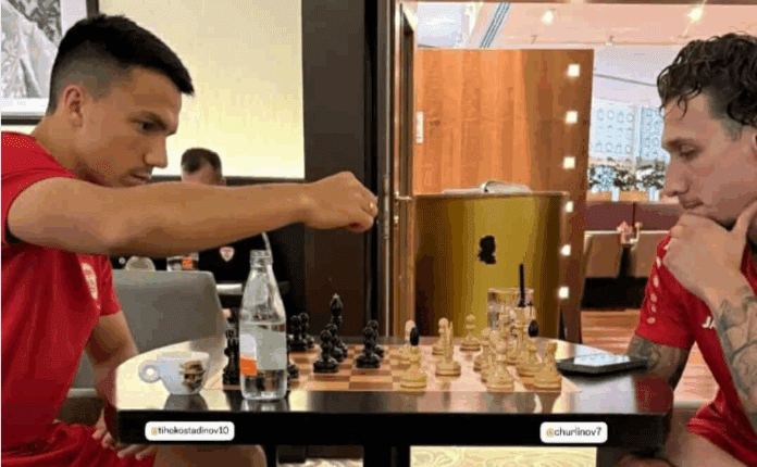 Kostadinov so Curlinov sah