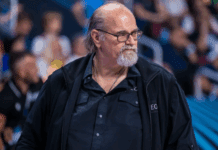 „Сарказам 101“ во режија на Џикиќ: Јас сум Србин, доаѓам од земја која е позната по совршен мир!