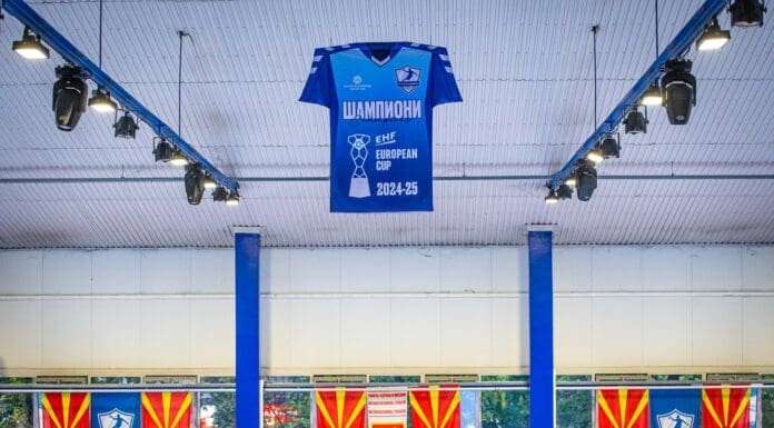 Првиот шампионски европски дрес гордо стои во Автокоманда (ФОТО)