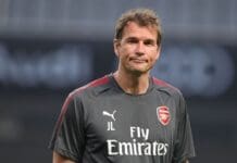 Поранешниот голман на Арсенал го купува славниот клуб од Минхен и ќе гради нов стадион