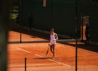 Ѓорческа убедливо до четвртфиналето