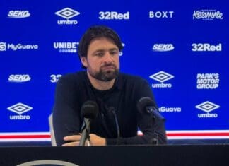 Миовски остана без тренер, Расел Мартин доби отказ